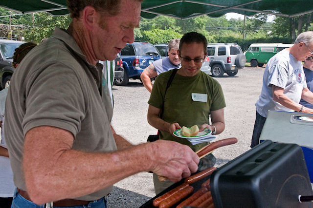 Serving lunch